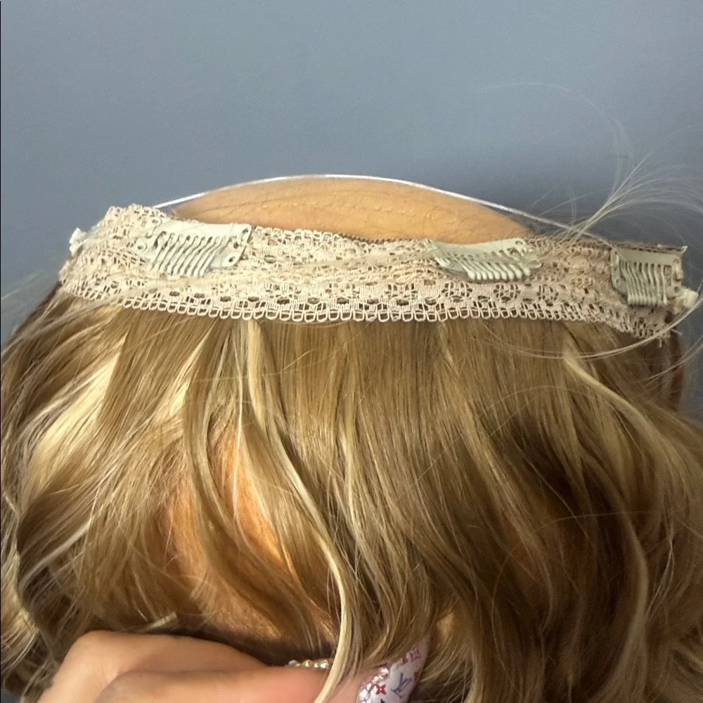 Echo Sunlit Blonde Curly halo